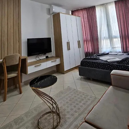 Orkidea 2 * Golem (Tirana)