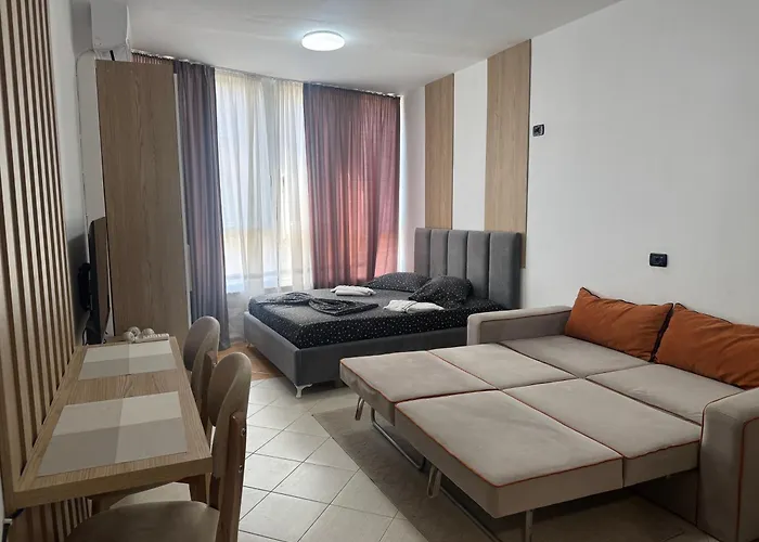 Appartement Orkidea 2 *