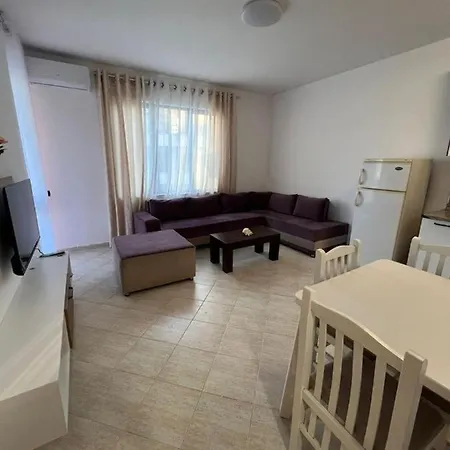 Apartment Orkidea 2 *